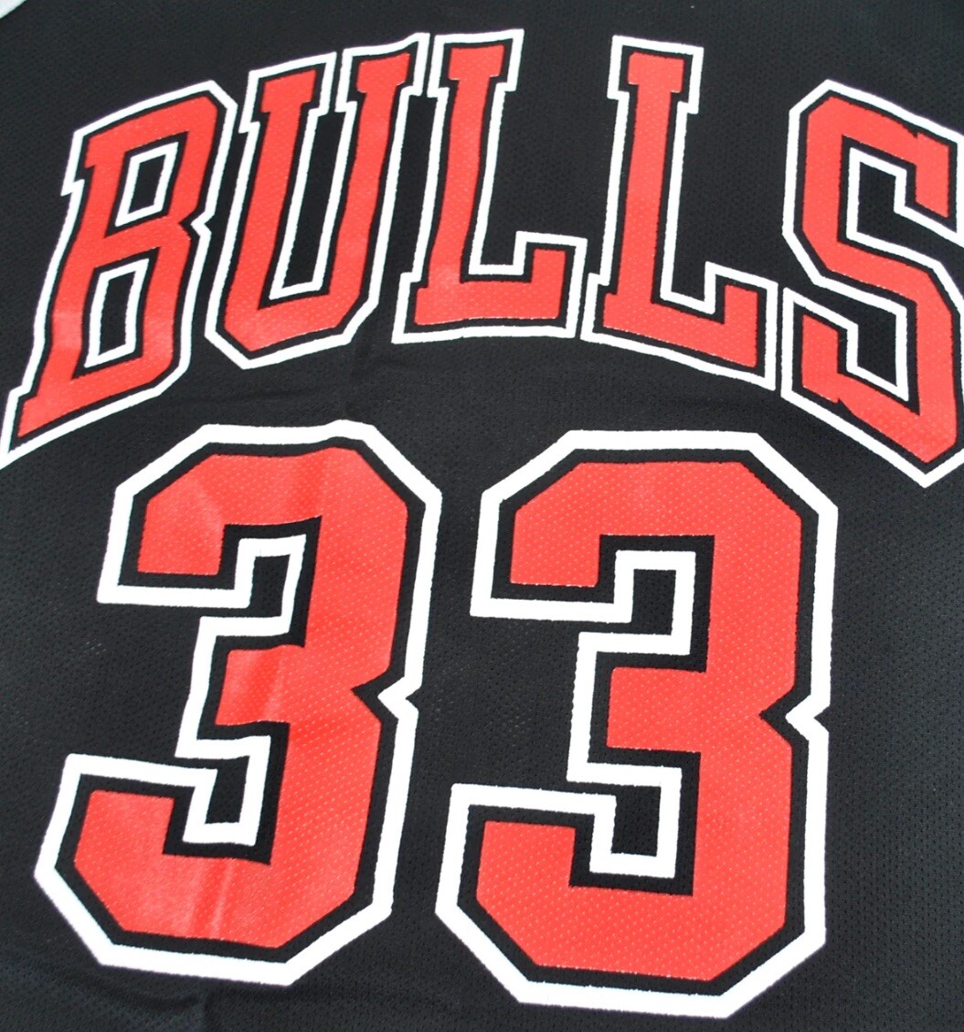 Vintage Chicago Bulls Scottie Pippen Champion NBA 90s Black Jersey
