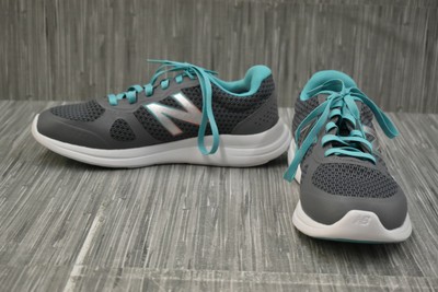 new balance versi v1 review