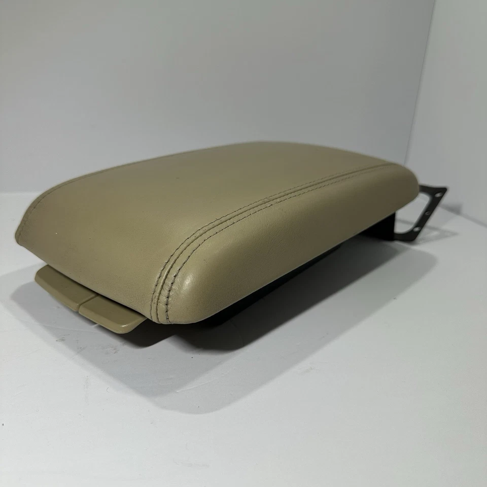 Cadillac DTS 2006-2011 consola central cuero beige reposabrazos tapa almacenamiento OEM Foto 2 de 4