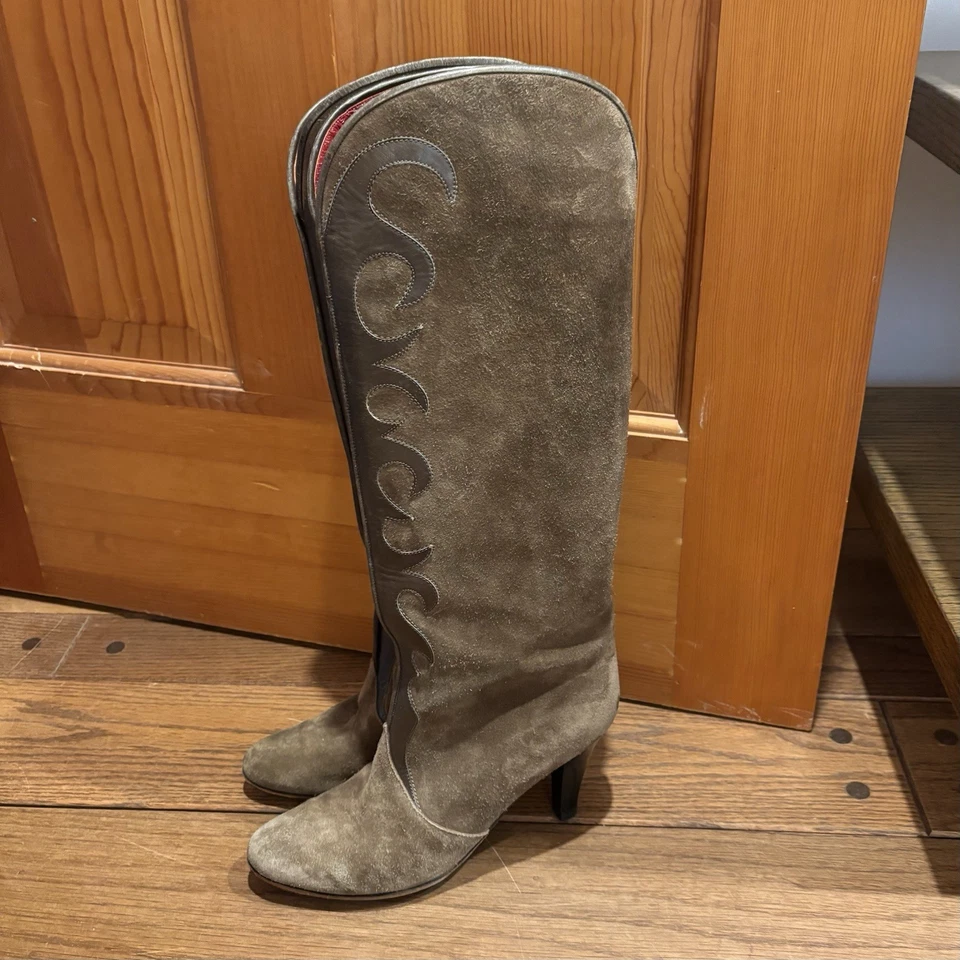 RARE VINTAGE YSL BROWN LEATHER BOOTS SIZE 8.5 - Image 3 of 4