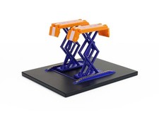 Automotive Double Scissor Lifts - Union 76 Auto Body Shop 1:64 Model Greenlight