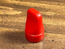 Vintage 1981 Bargain Hunter Board Game ~ OEM Original RED