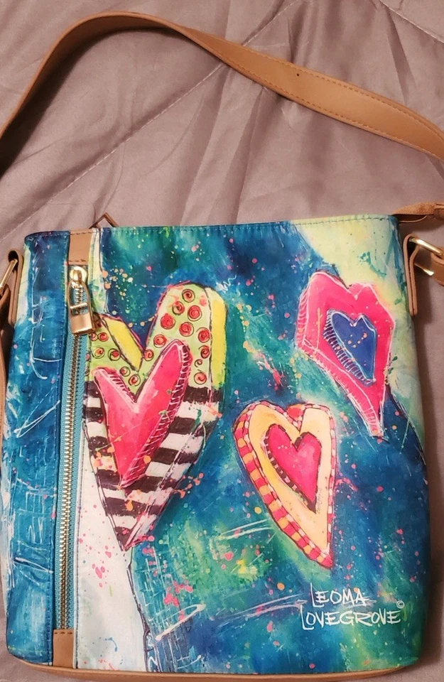 Bolso Bandolera Imitación Estampado Corazones y Palmeras Leoma Lovegrove Foto 3 de 4