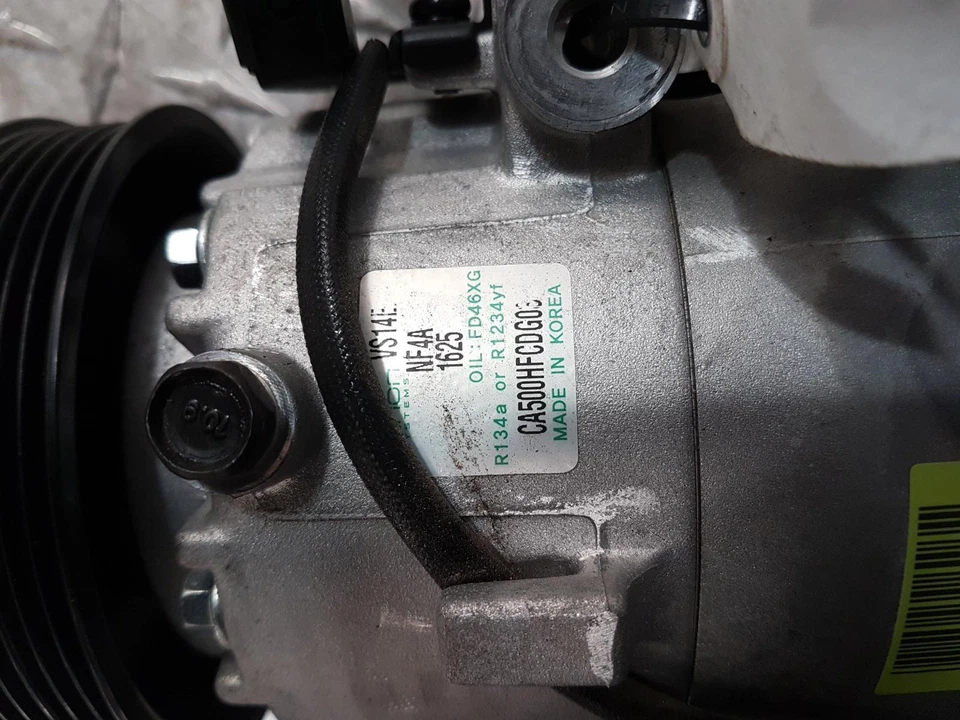 KIA CERATO A/C COMPRESSOR BD, 2.0, PETROL, 04/18- - image 2 of 4