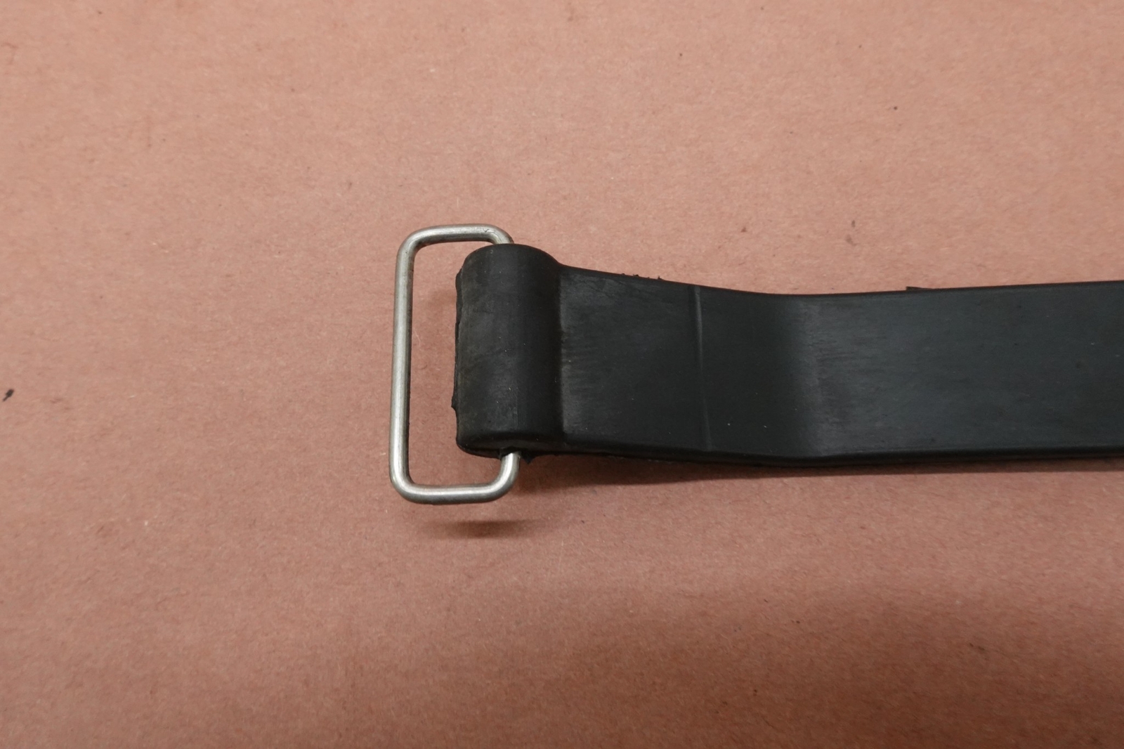 20052006 Harley Davidson FXDWGI Dyna Wide Glide Battery Retainer Strap