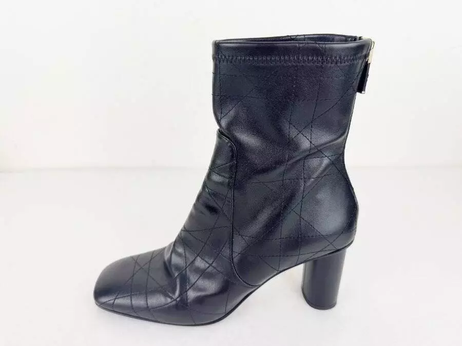 Bottines Christian Dior bout carré taille 8