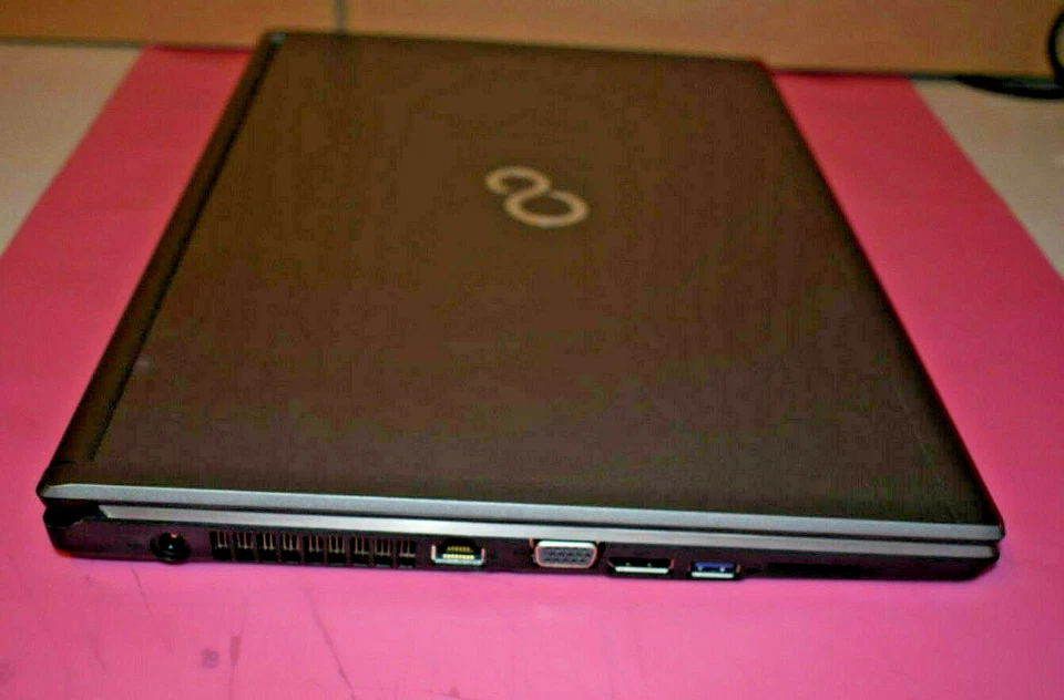 Fujitsu Lifebook E756 15,6" Intel Core i7 6. Gen 8GB RAM 256GB SSD Windows 7 PRO - Bild 4 von 4