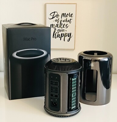 Apple Mac Pro 3,0 GHz 8-Core Intel Xeon E5 128GB-Ram 1TB-SSD D700 BTO Monterey