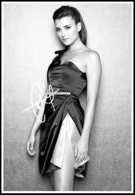 Cote De Pablo, Autographed, Cotton Canvas Image. Limited Edition (CP