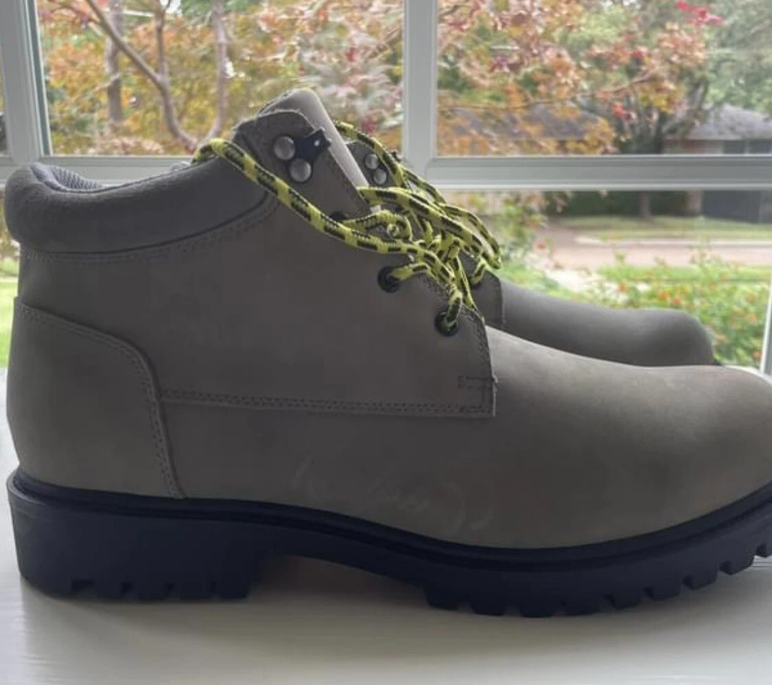 Urban Outfitters Leather Hiking Boots Mens 11 Light Grey - NEW IN BOX