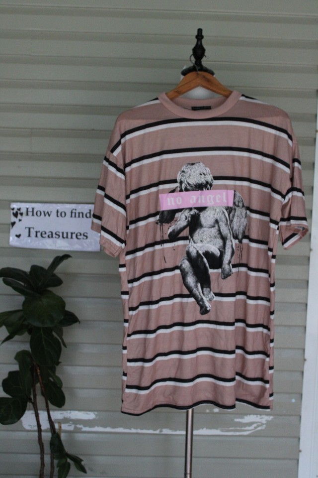 Q3 28) SIZE 8 I SAW IT FIRST PINK BLACK WHITE STRIPED OVERSIZED “NO ANGEL” TEE