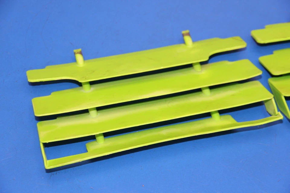 1993 90-93 KX250 KX125 KDX250 Radiator Grills Green Left Right Pair Air Scoop - Image 3 of 4
