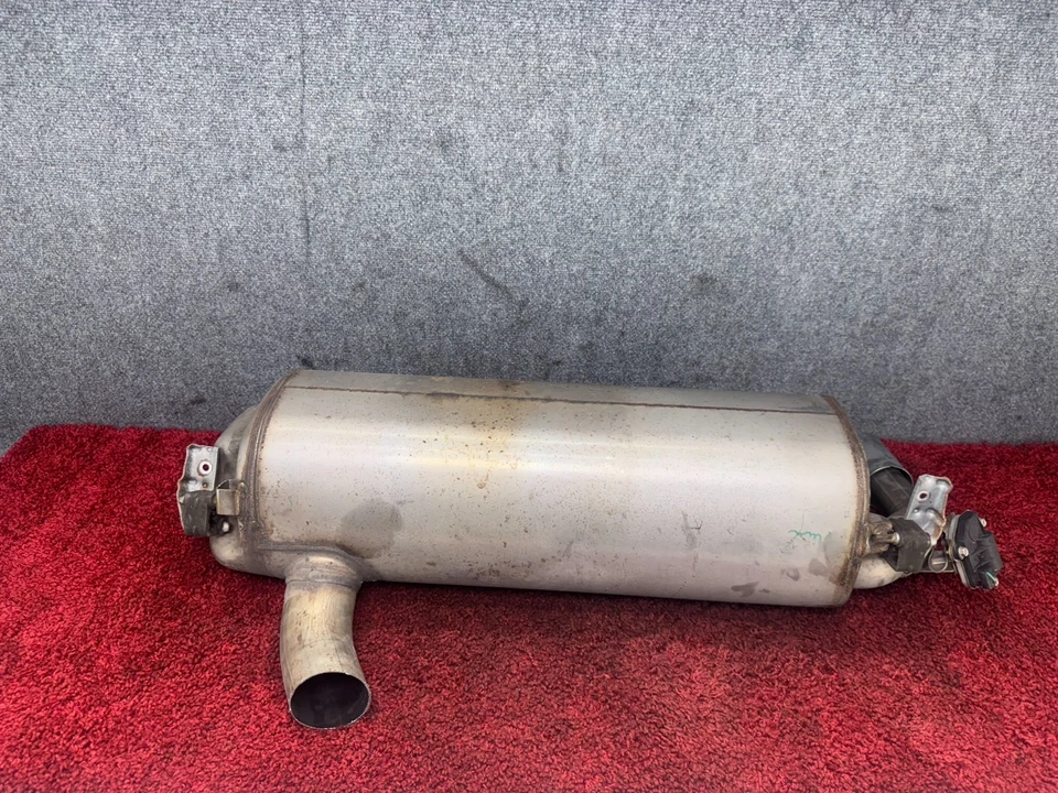 BMW 16-21 F22 F23 230i Rear Section Exhaust Muffler Barrel w Chrome Tips OEM 28K - Image 2 of 4