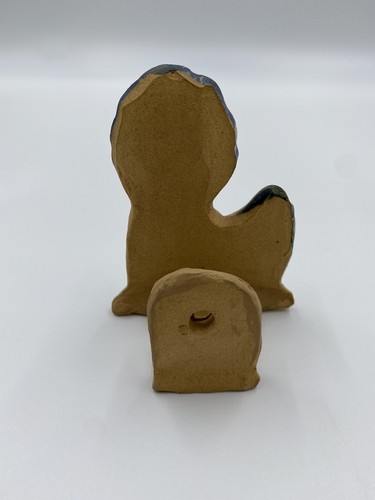 Signed Handmade Bisque clay Chicken Bonnet Wall Hanging Napkin Letter Holder - Picture 3 of 10