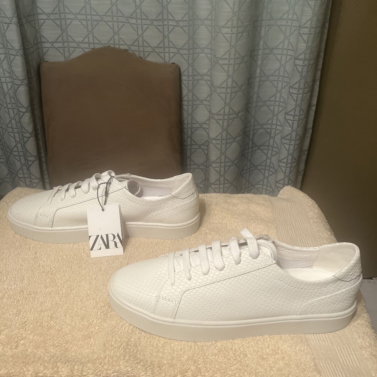 Zara White Leather Round Toe Lace Up Casual Sneaker Shoes Zara White Leather Round Toe Lace Up Casual Sneaker Shoes