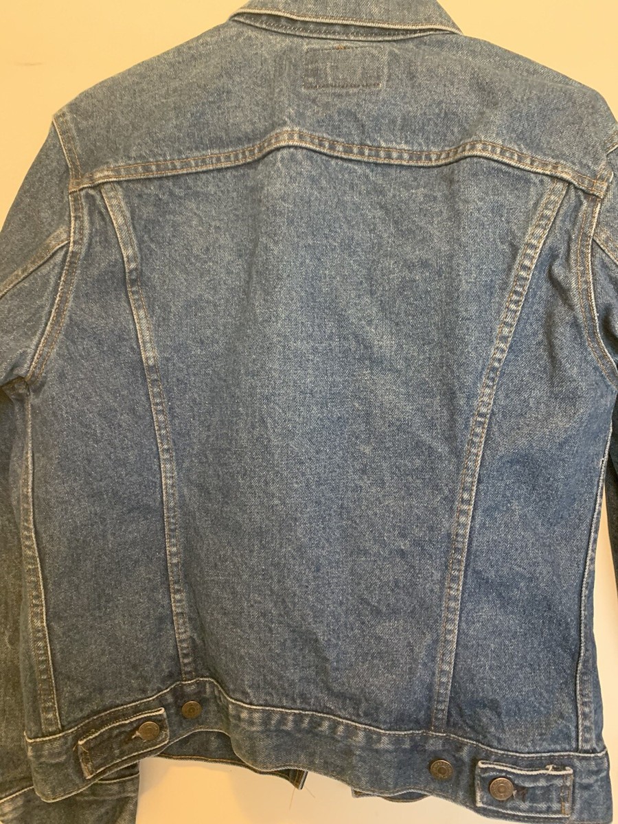 Vintage LEVIS Denim Jean Truckers Jacket 70505-0217 sz 40 Vintage LEVIS Denim Jean Truckers Jacket 70505-0217 sz 40