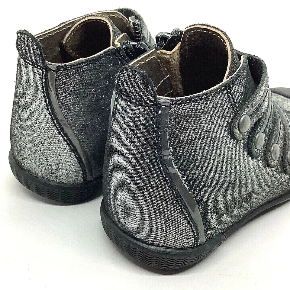 Mod 8 Niño US 6 EURO 6 Plata Cuero Botín Foto 4 de 4