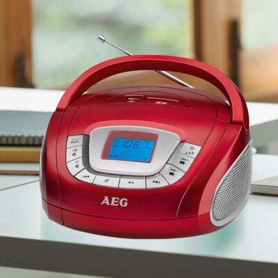 Camping Musik Anlage tragbar USB SD Stereo Radio Boombox Uhr AEG SR 4373 ROT