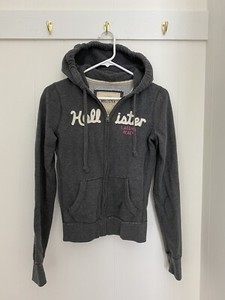 gray hollister hoodie