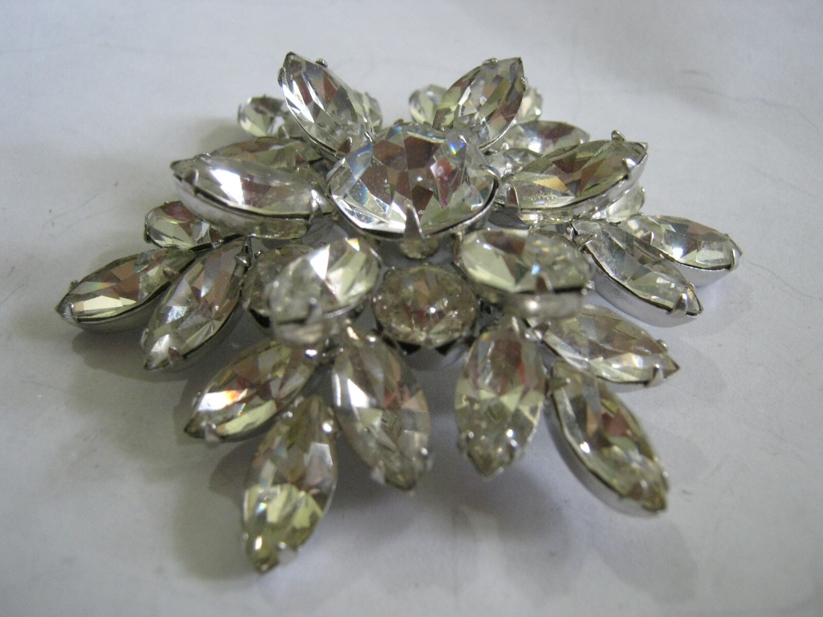 Unsigned Prong Set Clear Rhinestone Snowflake 2.7… - image 2