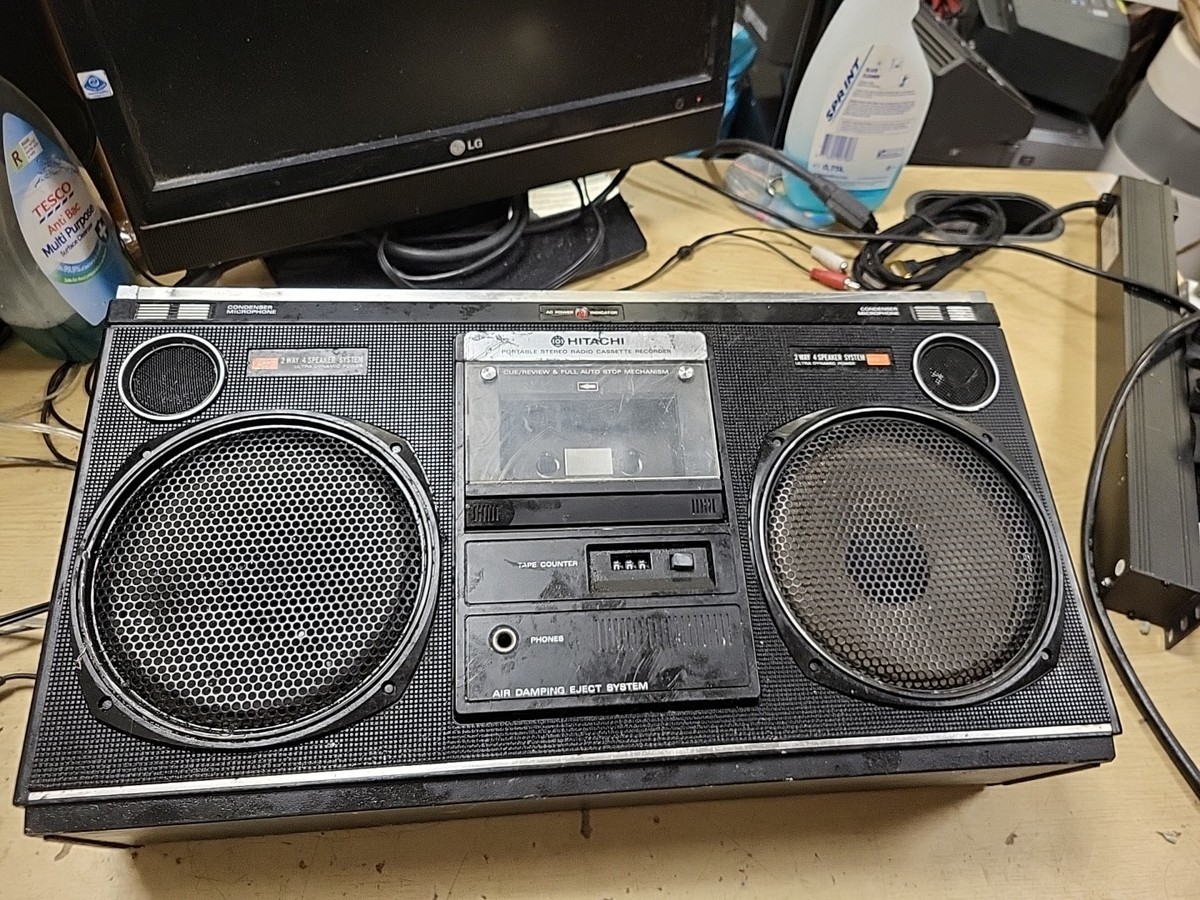 Hitachi TRK-8080E Stereo Boombox Ghetto Blaster Radio - Spares Or