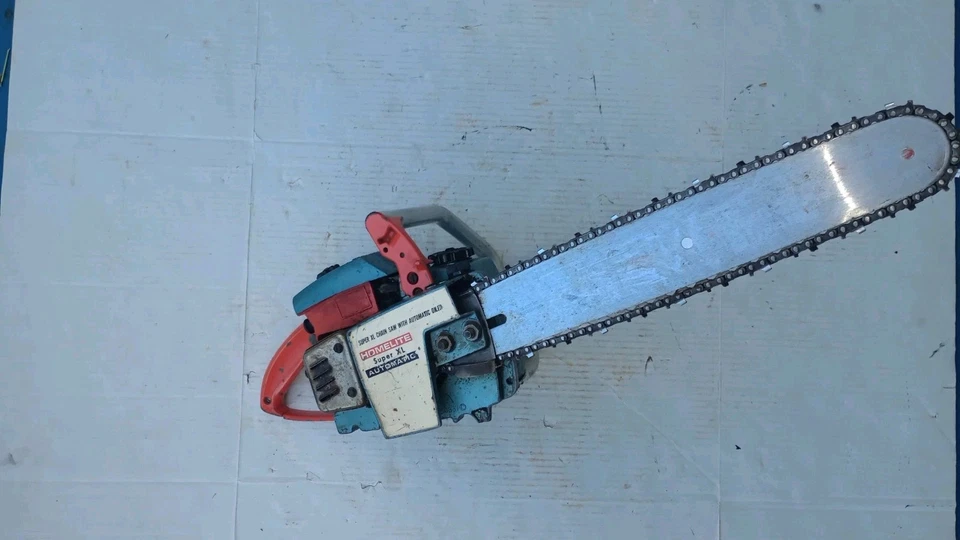 RARE Vintage Homelite Super XL Auto Automatic Chainsaw 18" Bar Blue White Red - Image 3 of 4