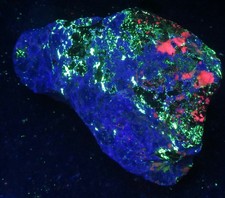 HARDYSTONITE , WILLEMITE , CLINOHEDRITE  : Franklin, New Jersey