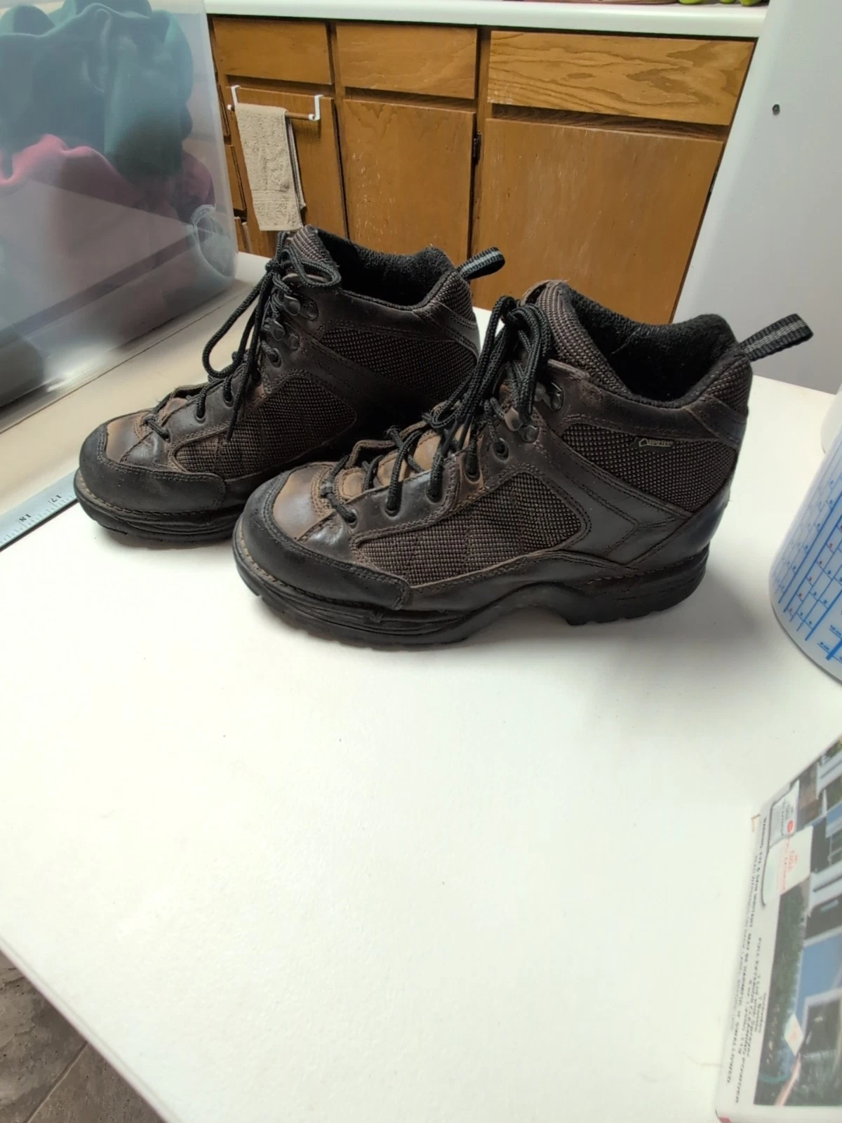 Danner Terra ForceBoots Mens 10 Brown Waterproof Gore-Tex Leather Nylon Used