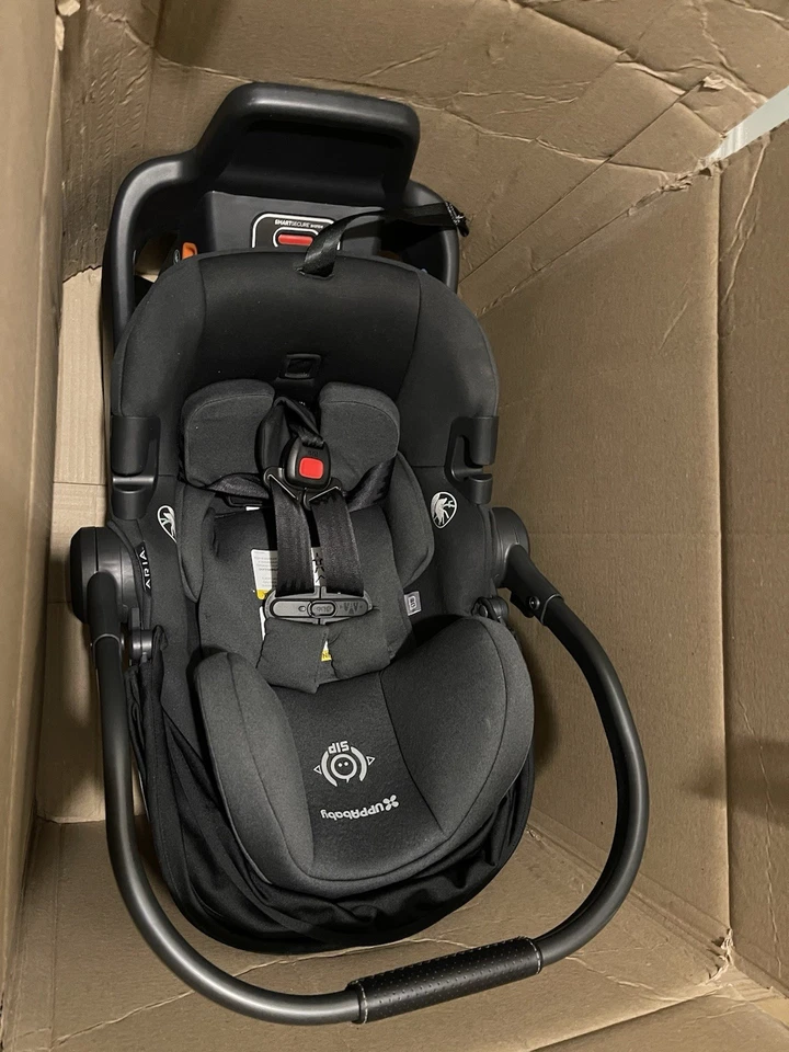 Asiento de coche infantil Uppababy Aria Jake (negro) ¡¡con pata de carga!!️¡Leer descripción!!️ Foto 2 de 4