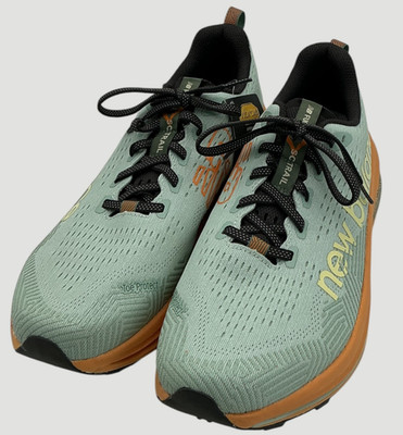 New Balance FuelCell V1 Women's Size 12 Teal/Orange Running Shoes