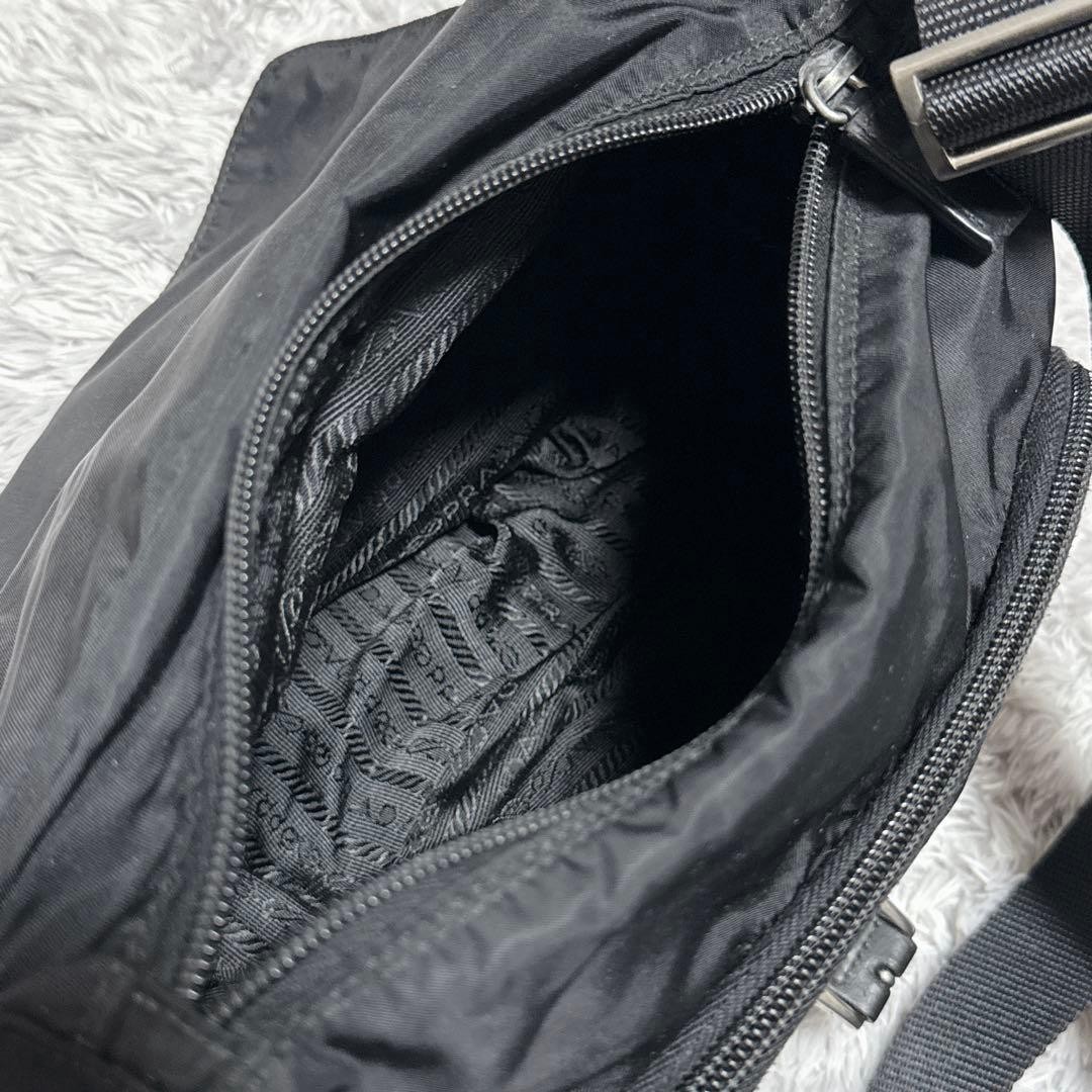 Condition Prada Shoulder Bag Sacoche Triangle Logo Nylon Black thumbnail 9