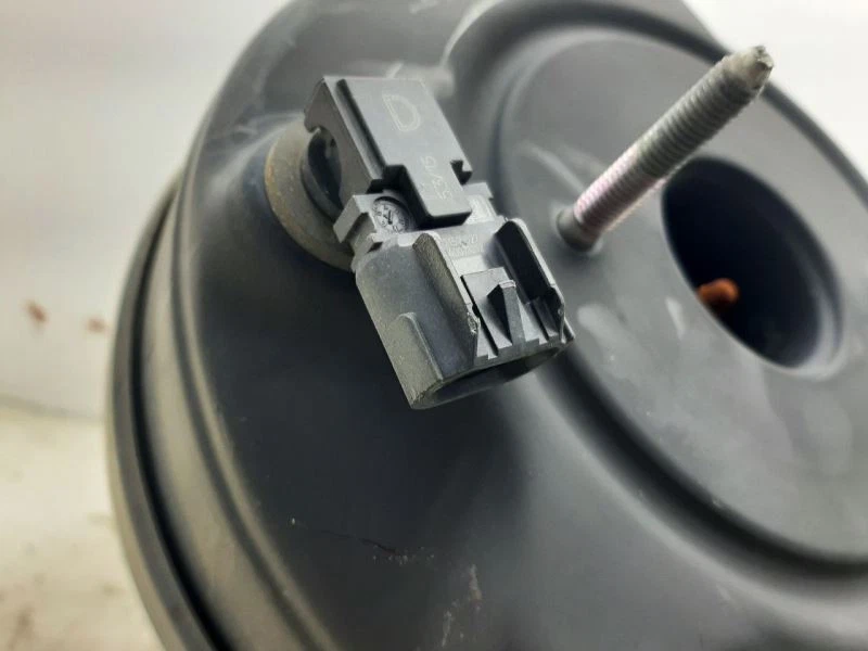 Ford Mustang 2015 2016 2017 base de refuerzo de freno eléctrico V6 FR3Z2005K Foto 4 de 4