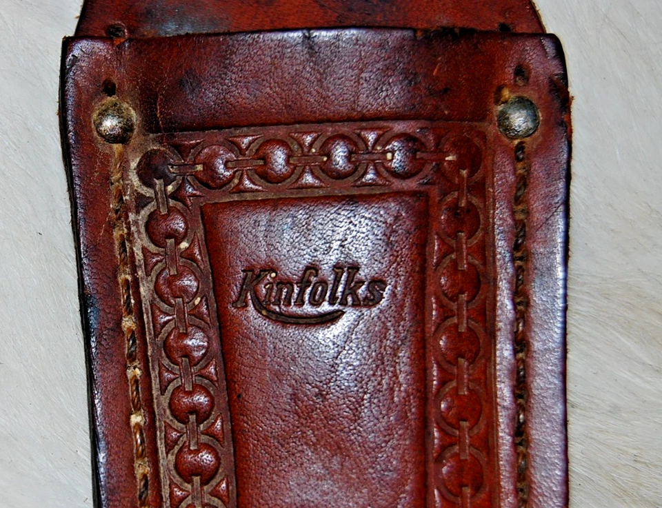 Cuchillo y funda de caza de hoja fija Kinfolks de colección Foto 3 de 4