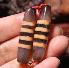 A Pair of Magic Tibetan Oily Old Agate Line Type Healer Medicine dZi Bead Amulet