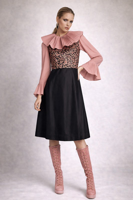 Vintage 60er Jahre Brokatkleid A-Linie | Goldlurex | Twiggy Stil | 38 40  