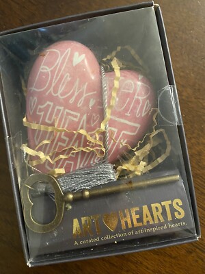 Demdaco Art Hearts Bless Yer Heart Sculpted Heart w /Key Sealed 4  Discontinued