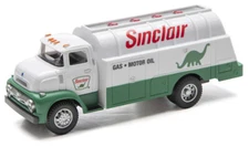 1956 Sinclair® Dino Fuel TruckNew in Box 1:48