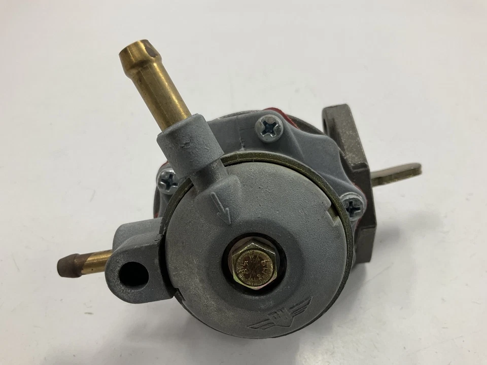 Bomba de combustible mecánica BWD 5031 1968-1971 Mercedes-Benz 280S 280SL 280SE 280SEL Foto 3 de 4