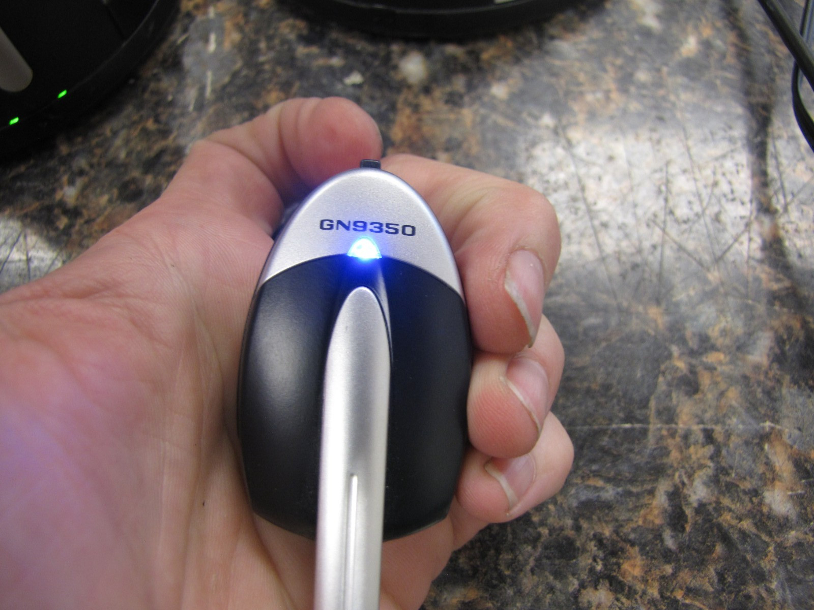 Jabra GN9330e Cordless Headset & GN9330 & GN Netcom Gn9350 Headset Base