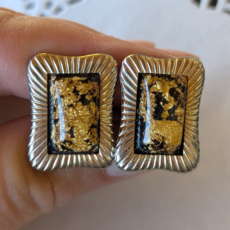Vintage Hickok USA Monte Carlo Lucite Gold Foil Flake Cufflinks