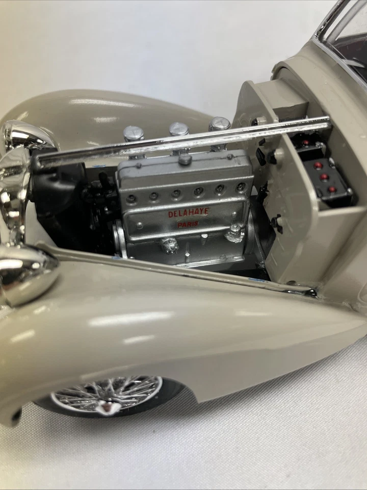 Signature Models 1947 Delahaye 135M 1:24 Model - Image 2 of 4