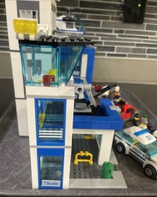 LEGO CITY: Police Station (60047) Complete  No Box No Instructions