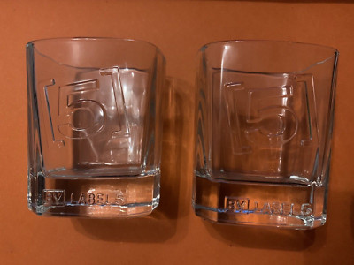 LABEL [ 5 ] WHISKY - SET MIT 2 GLÄSERN - SEHR GUTER ZUSTAND - BAR & BISTRO