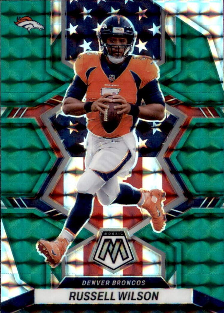 2022 Panini Mosaic Football Russell Wilson Mosaic Green Prizm #257 Broncos
