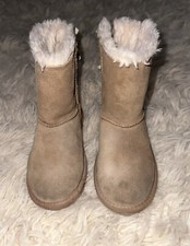 UGG Australia Toddler Bailey Bow Polka Dots Boots Size 12C