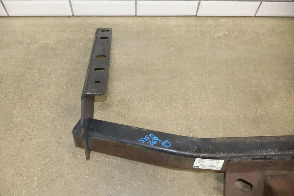 Enganche de remolque Ford F350 99-04 OEM clase IV SUR LIBRE DE ÓXIDO Foto 4 de 4