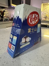 Blueberry Cheesecake Flavor Kit Kat Japan