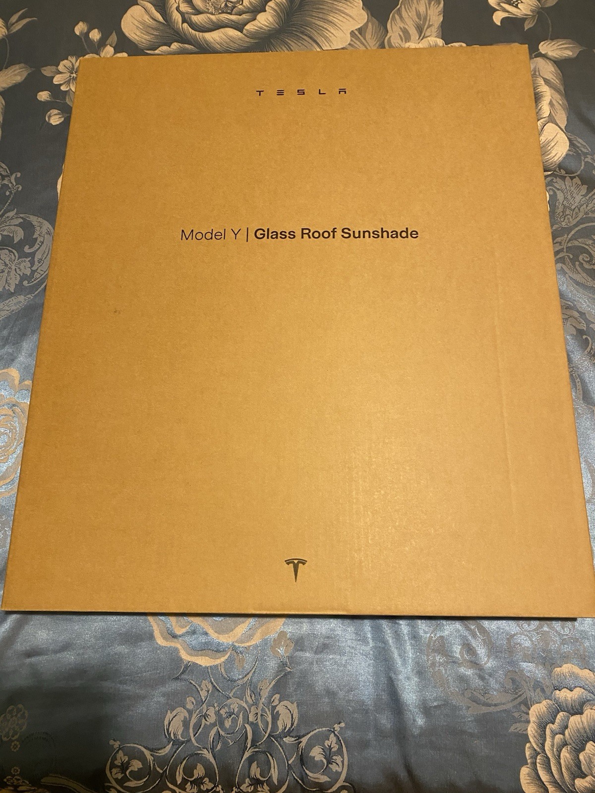 Tesla Model Y Glass Roof Sunshade Brand New Genuine Black Colour UK Stock 2025-image