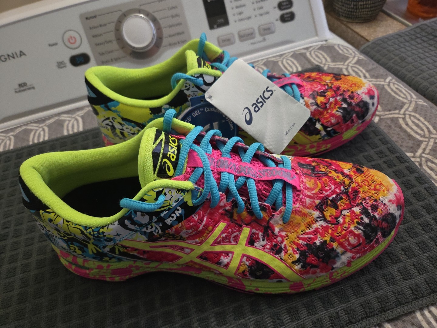 ASICS GEL NOOSA TRI 11 (T676N) Mutli Color  Women's Size 11 Running SHOES NWT