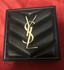 YSL Yves Saint Laurent All Hours Hyper Finish matte Powder In Shade 01 NEW